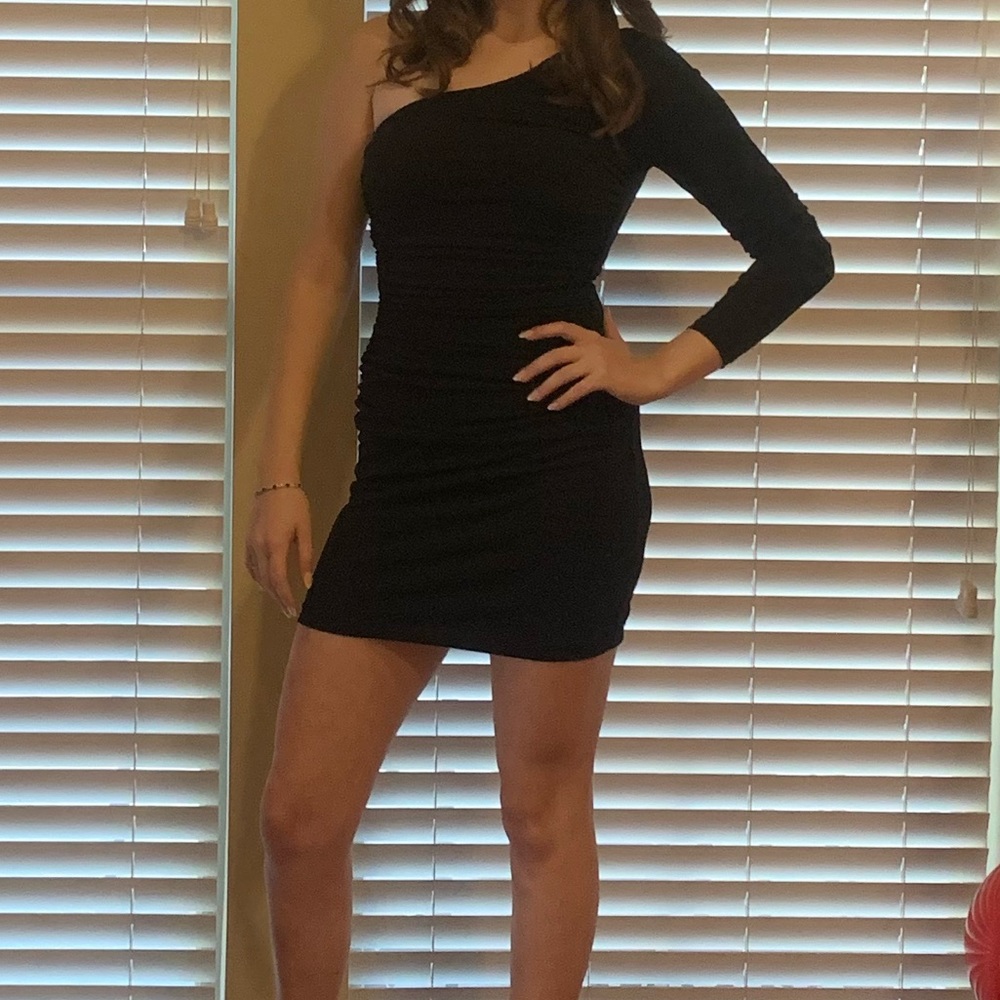 Honey and Rosie Black Dress XS